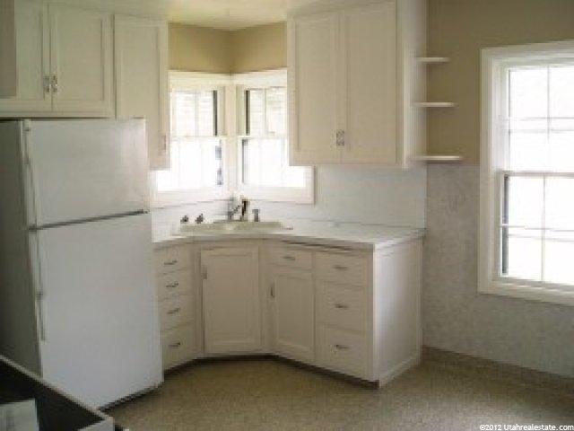 43 W 700 N, Bountiful, UT 84010 — photo 2