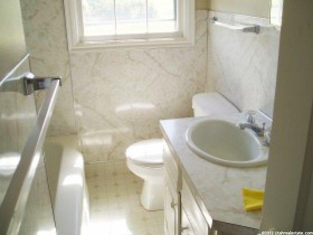 43 W 700 N, Bountiful, UT 84010 — photo 3