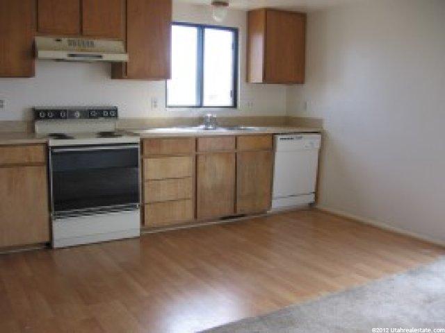248 E 2025 S, Clearfield, UT 84015 — photo 2