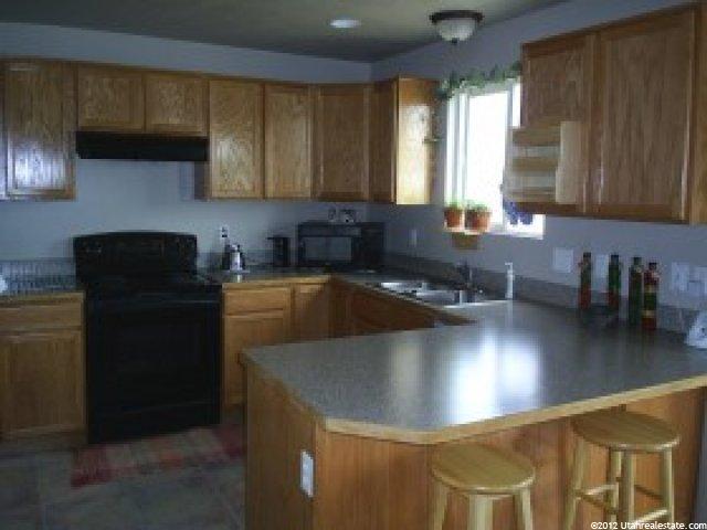 3522 N 3050 W, Farr West, UT 84404 — photo 6