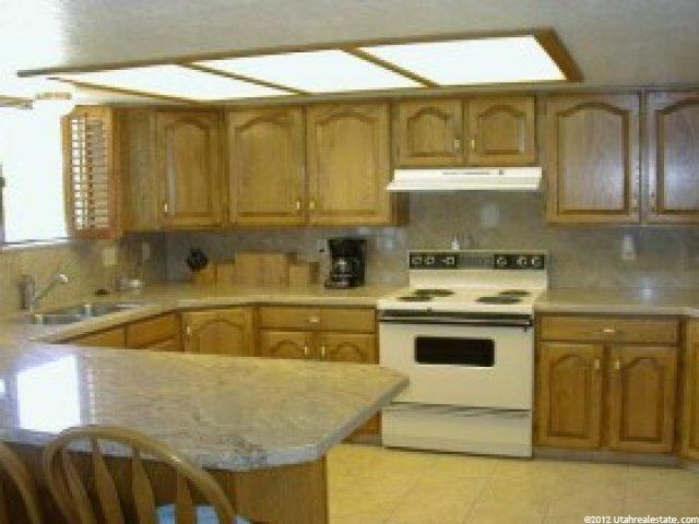 2783 N 1525 E, Layton, UT 84040 — photo 2