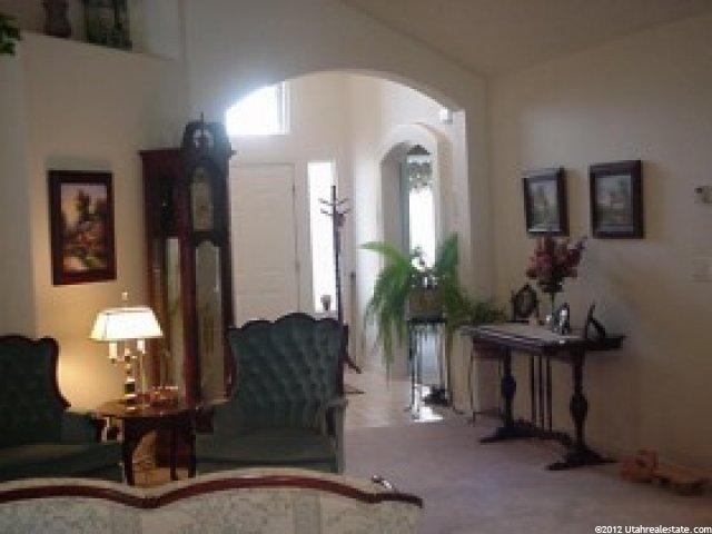 4615 Blossom, Roy, UT 84067 — photo 2