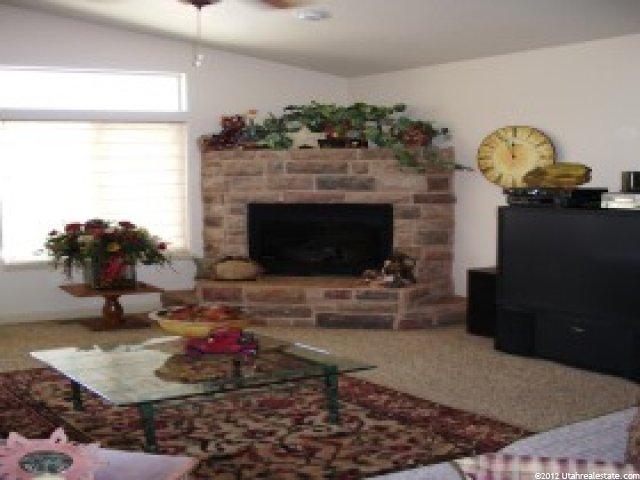 859 E Russell Rd N, Eagle Mountain, UT 84043 — photo 5