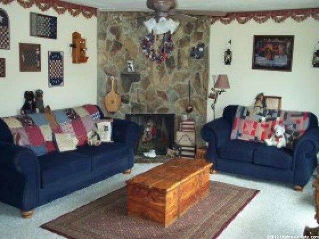 1063 N 1250 W, Layton, UT 84041 — photo 2