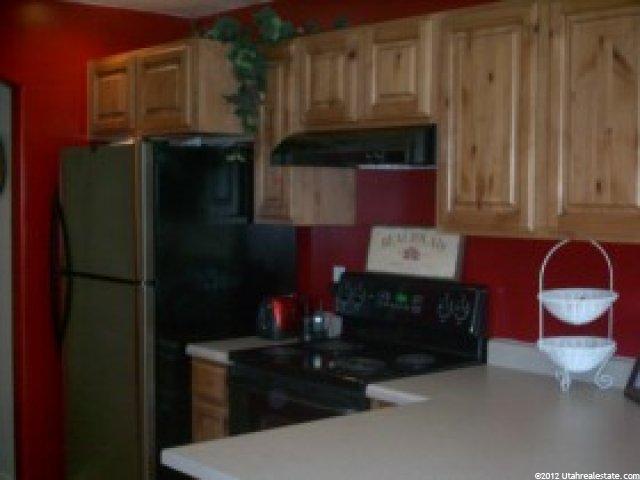 652 W 800 N #6, Clinton, UT 84015 — photo 3