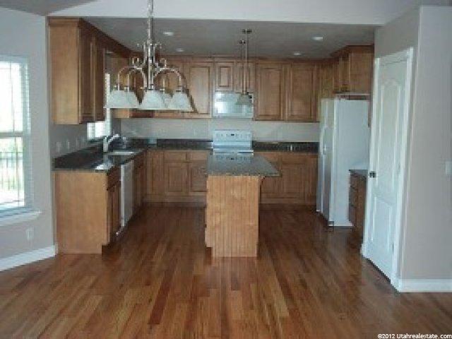 12093 Pettersenbluff Dr, Riverton, UT 84065 — photo 2