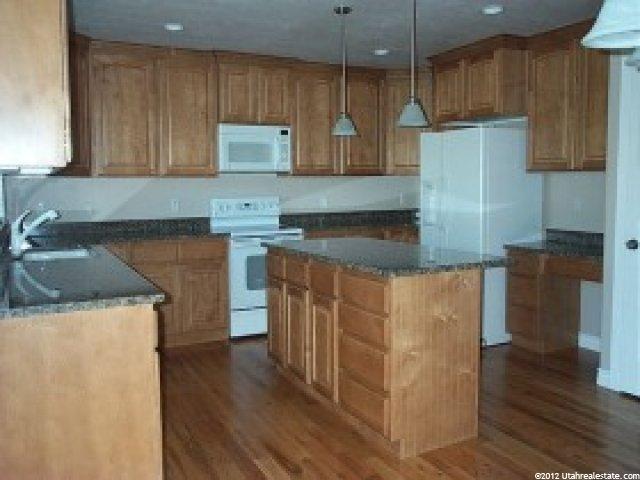 12093 Pettersenbluff Dr, Riverton, UT 84065 — photo 3