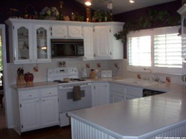 11581 S Woodhampton Dr E, Sandy, UT 84092 — photo 3