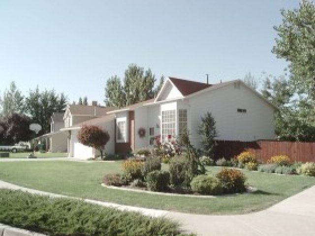 532 S 875 E, Layton, UT 84041 — photo 5