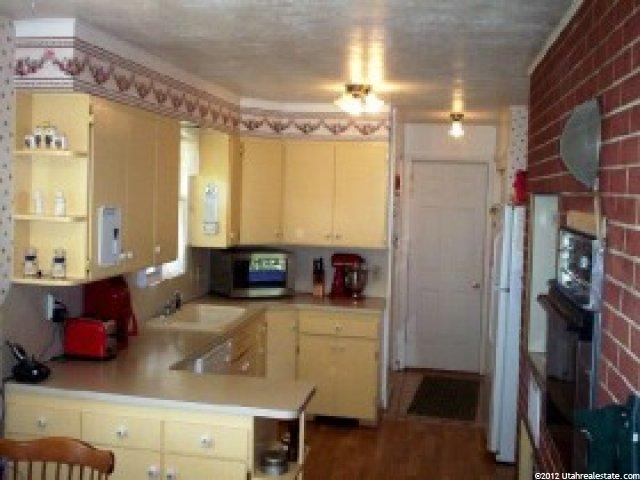 918 Chambers St, South Ogden, UT 84403 — photo 2