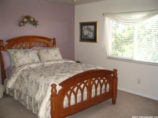 5311 S 3375 W, Roy, UT 84067 — photo 4