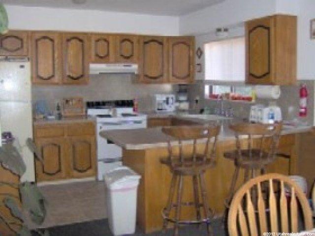 4811 S 3300 W, Roy, UT 84067 — photo 2