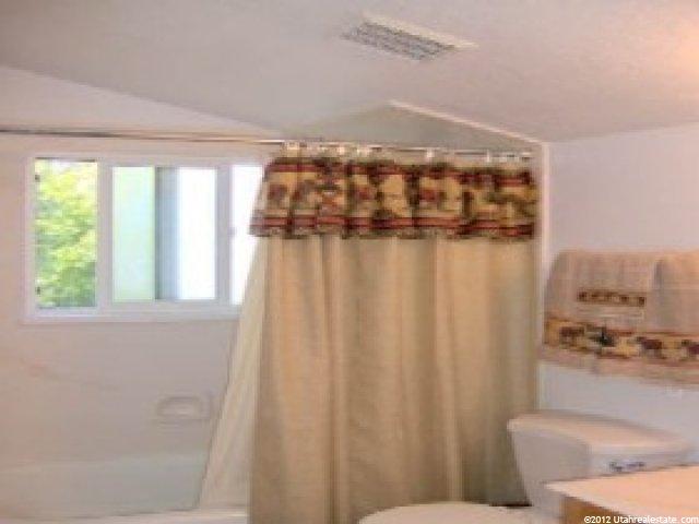 4811 S 3300 W, Roy, UT 84067 — photo 6