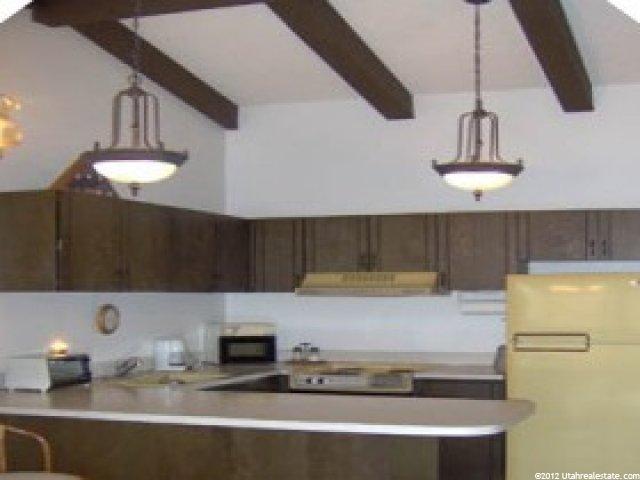 1385 Lorl Ln #4, Ogden, UT 84404 — photo 4