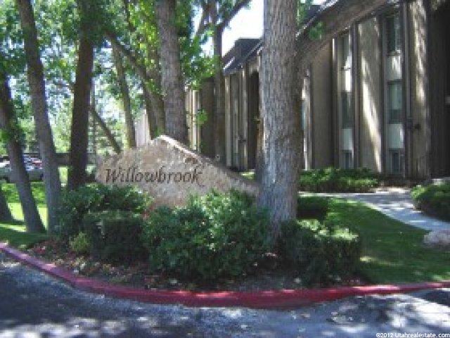 450 E Creekside Cir #B, Murray, UT 84107 — photo 2