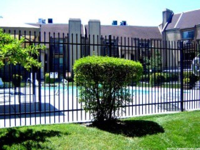 450 E Creekside Cir #B, Murray, UT 84107 — photo 4