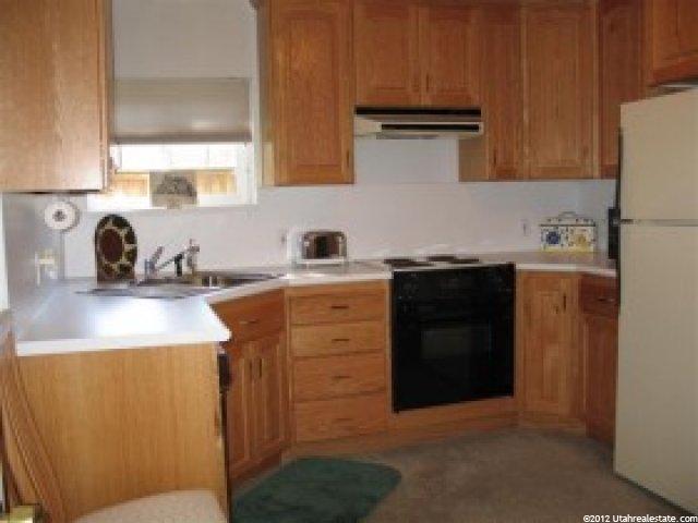 4240 S 1650 E, Holladay, UT 84124 — photo 6