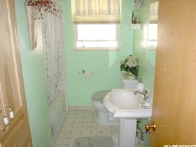 55 E 100 N, Moroni, UT 84646 — photo 4