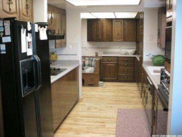 618 N 800 E, Layton, UT 84041 — photo 2