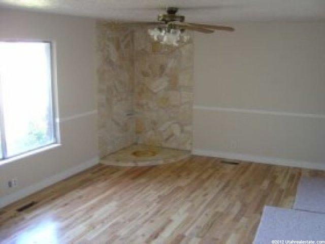 306 W Pages Ln, Bountiful, UT 84010 — photo 2