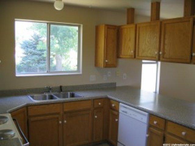 1141 Eagle Ridge Cir, Sandy, UT 84094 — photo 4