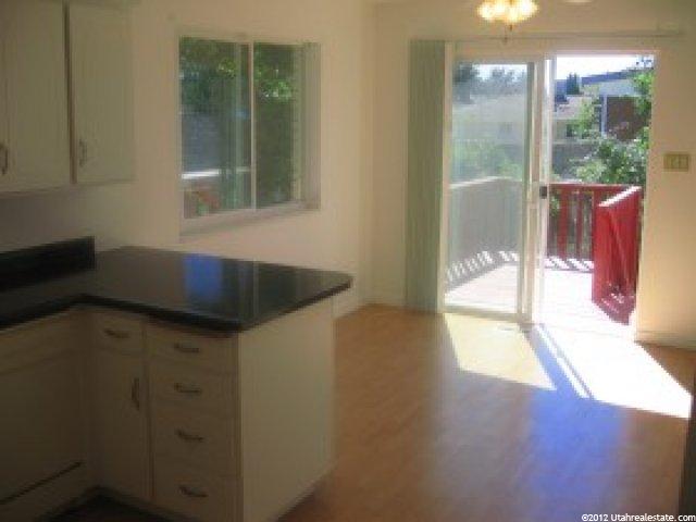 2394 E Quail Hollow Dr, Sandy, UT 84093 — photo 3