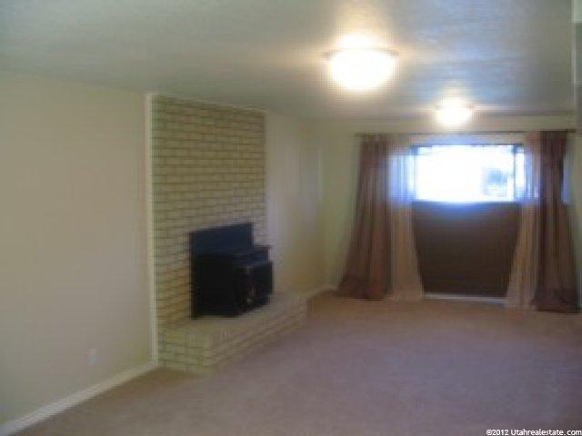 2394 E Quail Hollow Dr, Sandy, UT 84093 — photo 7