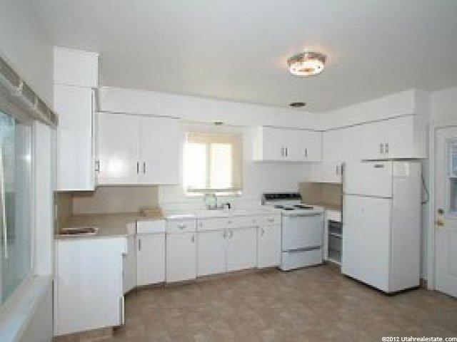 987 E 33rd St, Ogden, UT 84403 — photo 2