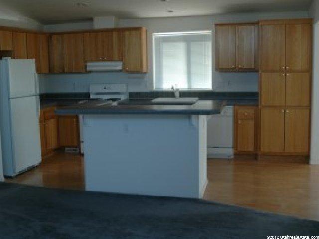 115 S 400 E, Delta, UT 84624 — photo 3