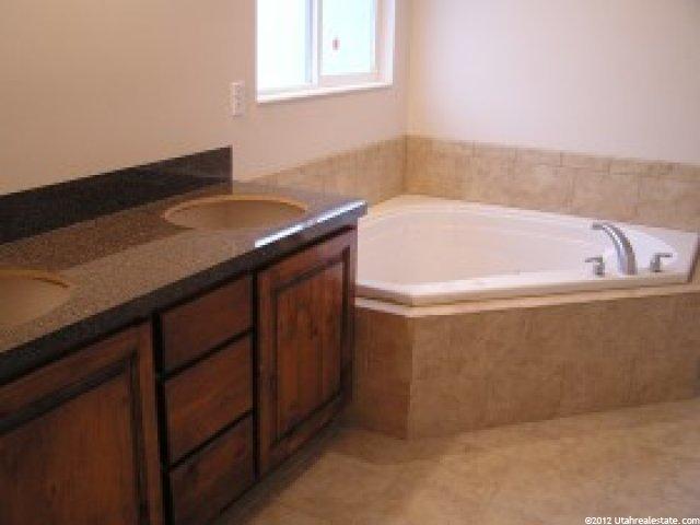 3515 S 575 W, Riverdale, UT 84405 — photo 7
