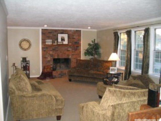 1136 Hidden Valley Rd, Fruit Heights, UT 84037 — photo 2