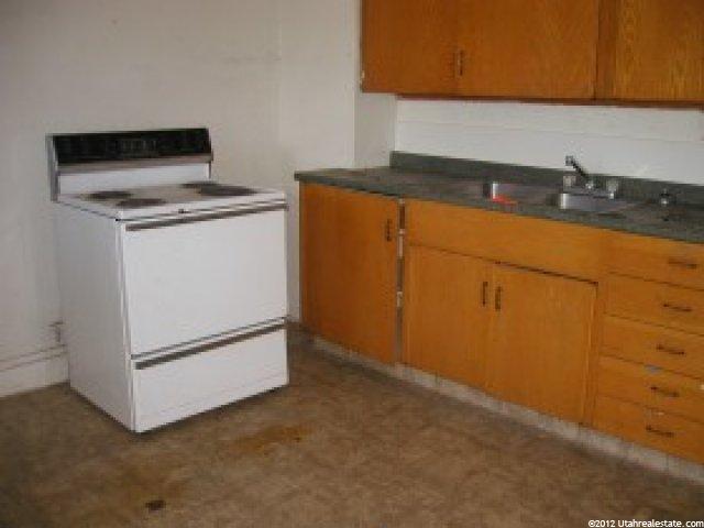 487 Doxey St, Ogden, UT 84403 — photo 4