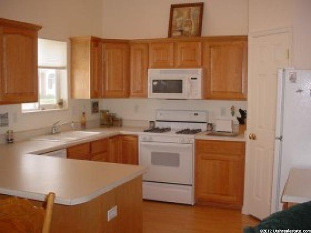 441 E 2820 N, North Logan, UT 84341 — photo 2