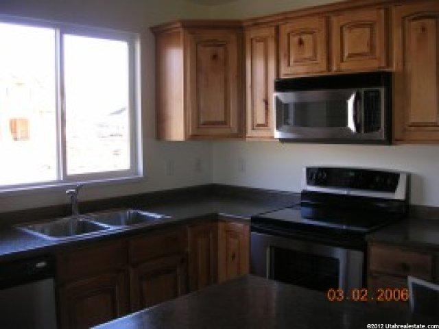 1952 W Ruger Pl, Farmington, UT 84025 — photo 2