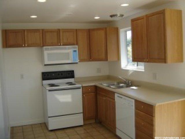 8178 Ivy Dr, Midvale, UT 84047 — photo 4