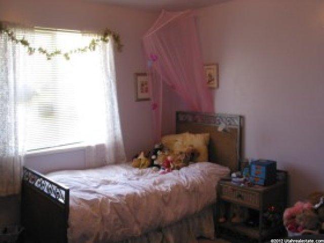 486 W 2300 N, Harrisville, UT 84414 — photo 7