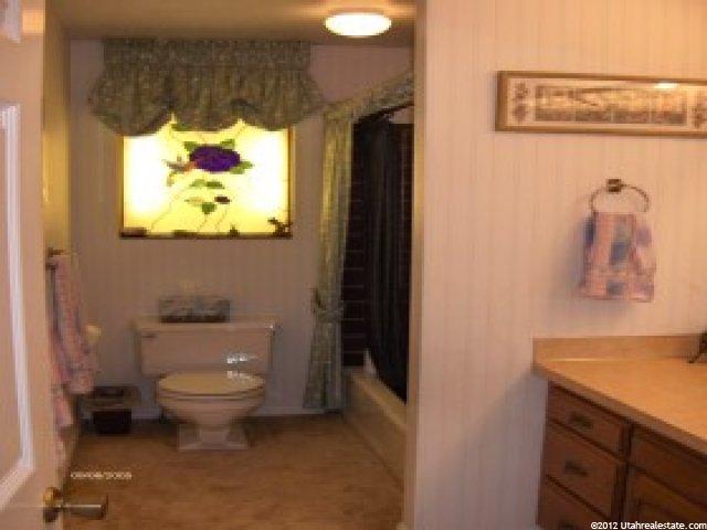 120 Blue Sage Ln, Layton, UT 84040 — photo 4