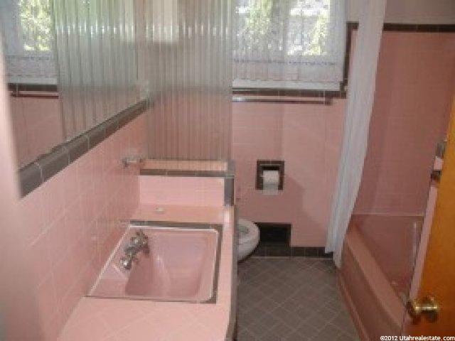 436 S 300 E, Centerville, UT 84014 — photo 7