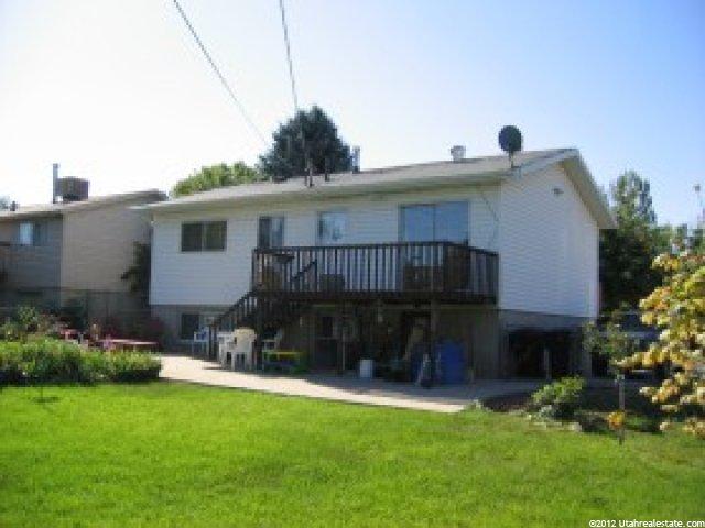 604 W 1750 N, Clinton, UT 84015 — photo 2