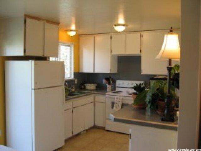 604 W 1750 N, Clinton, UT 84015 — photo 3