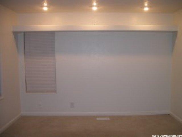 75 S Talbot Dr, Layton, UT 84041 — photo 2