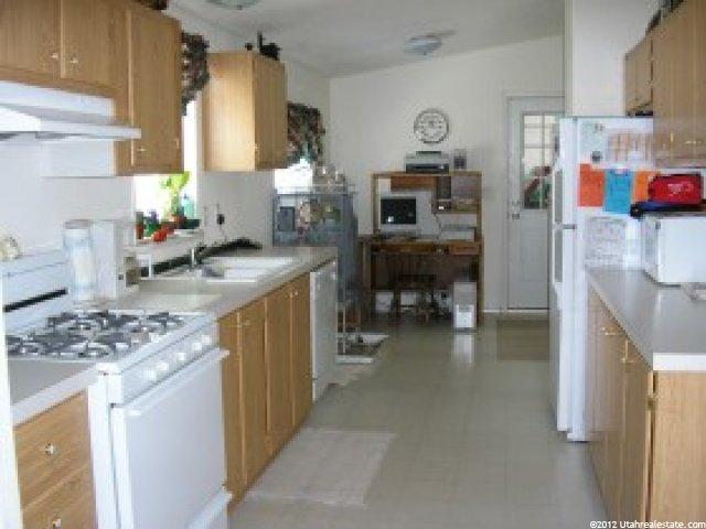 155 N Pingree Ave, Ogden, UT 84404 — photo 5