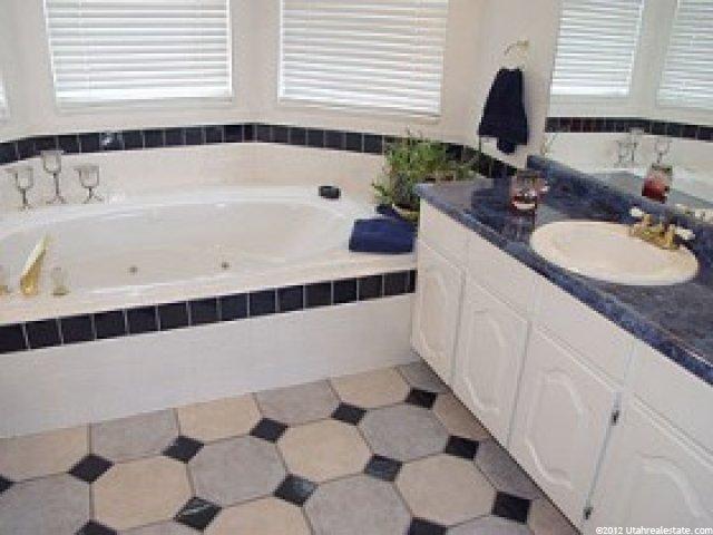 10225 Snow Iris Way, Sandy, UT 84092 — photo 7