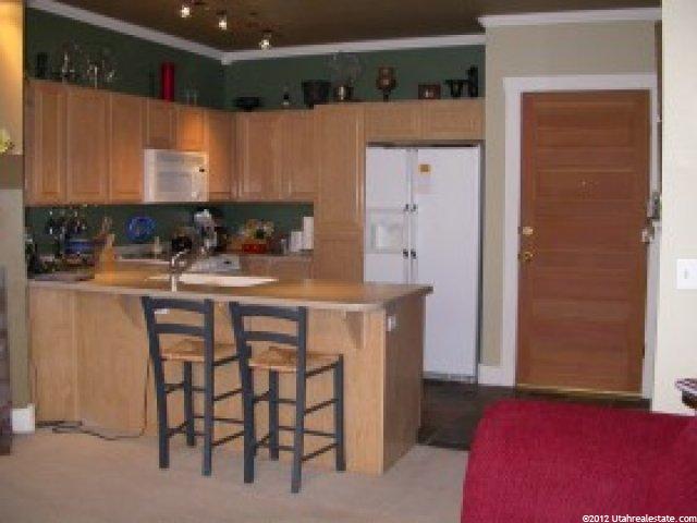 8251 Meadowview Ct, Park City, UT 84098 — photo 2