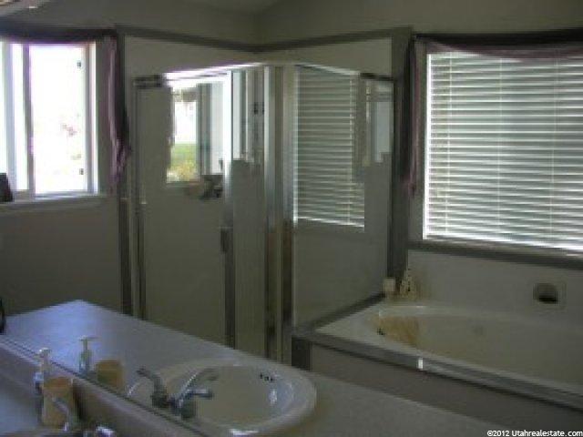 2807 N 2225 E, Layton, UT 84040 — photo 6