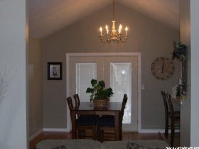 380 W 1900 N, Layton, UT 84041 — photo 5
