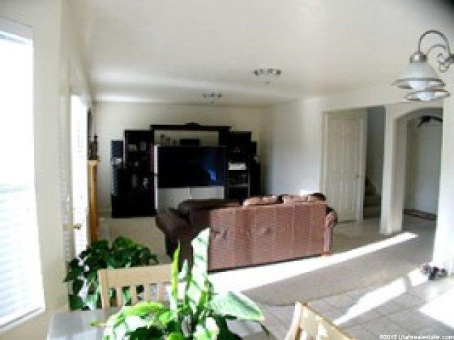 2652 S 200 E, Clearfield, UT 84015 — photo 3