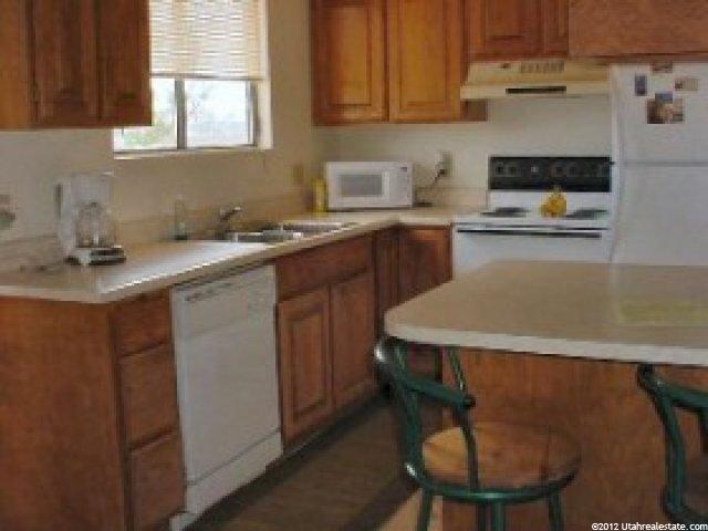 525 S 1100 E #16, St. George, UT 84770 — photo 2