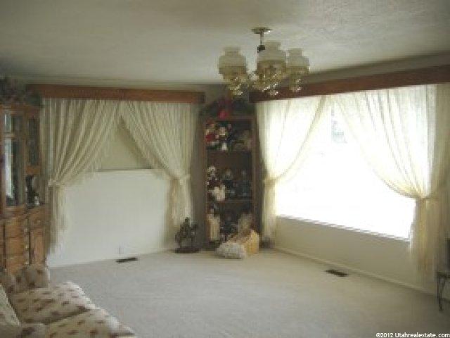273 W 300 N, Hyrum, UT 84319 — photo 2
