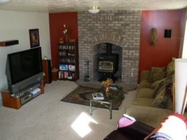 1056 N 2875 W, Layton, UT 84041 — photo 4